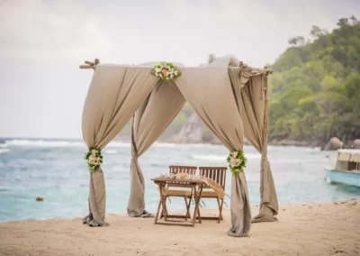 Jennifer Daniel's wedding by the beach