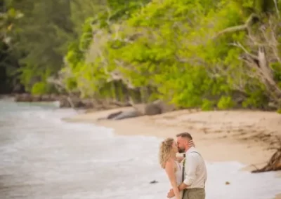 Jennifer Daniel beach kiss
